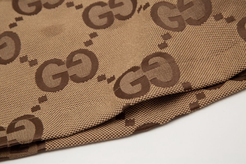 Gucc* shorts